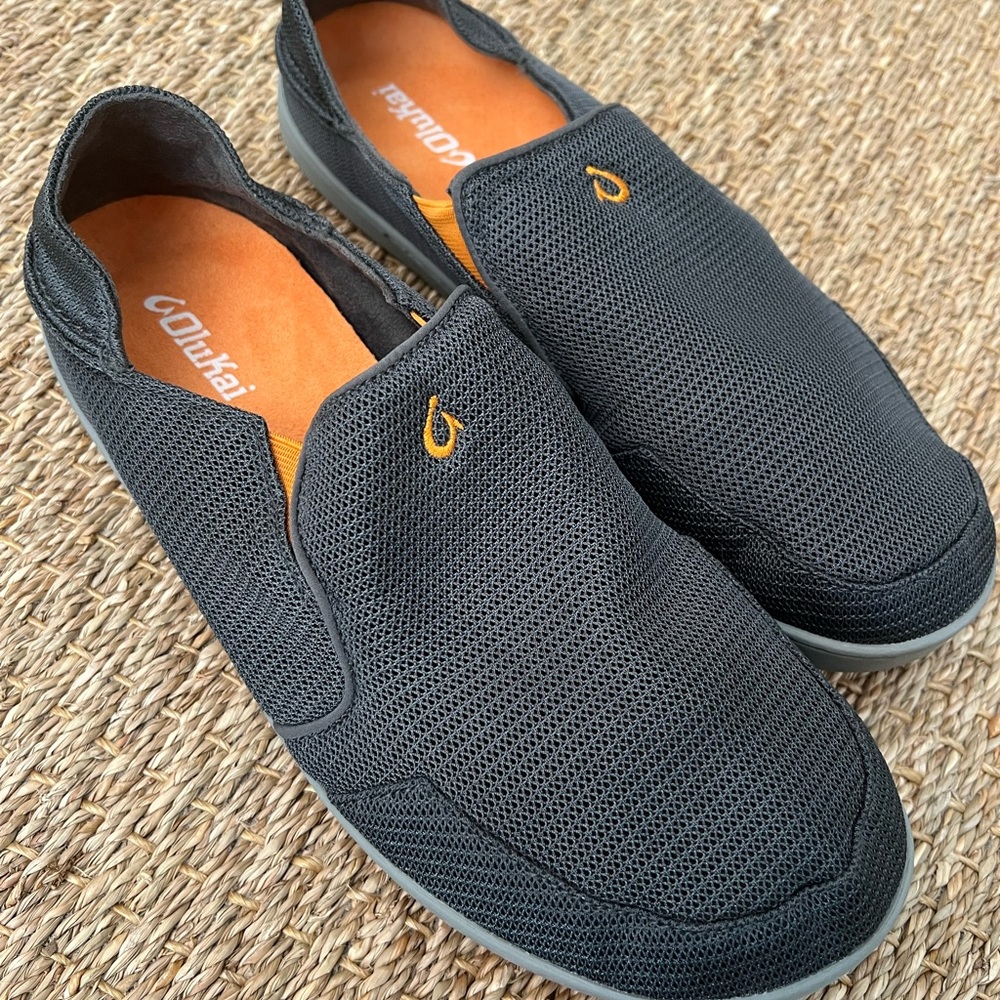 Olukai Mens slip on size 12